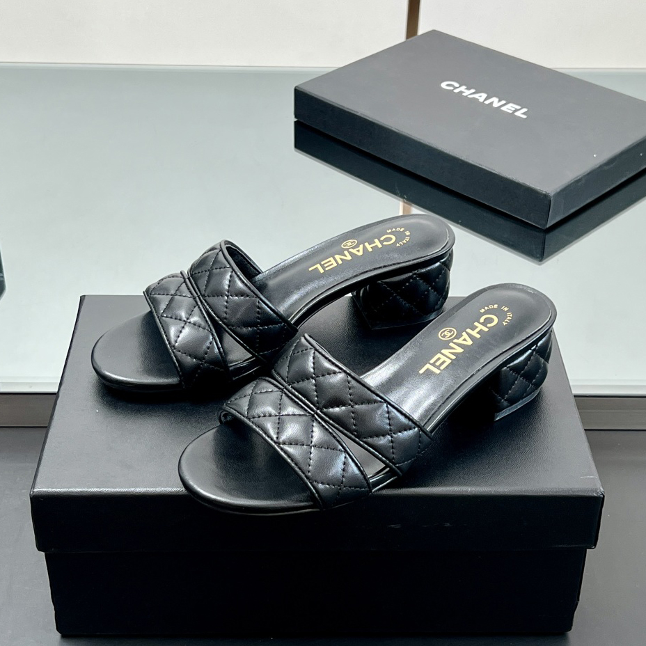 CHANEL 샤넬 램스킨 퀼팅 벨크로 FF005