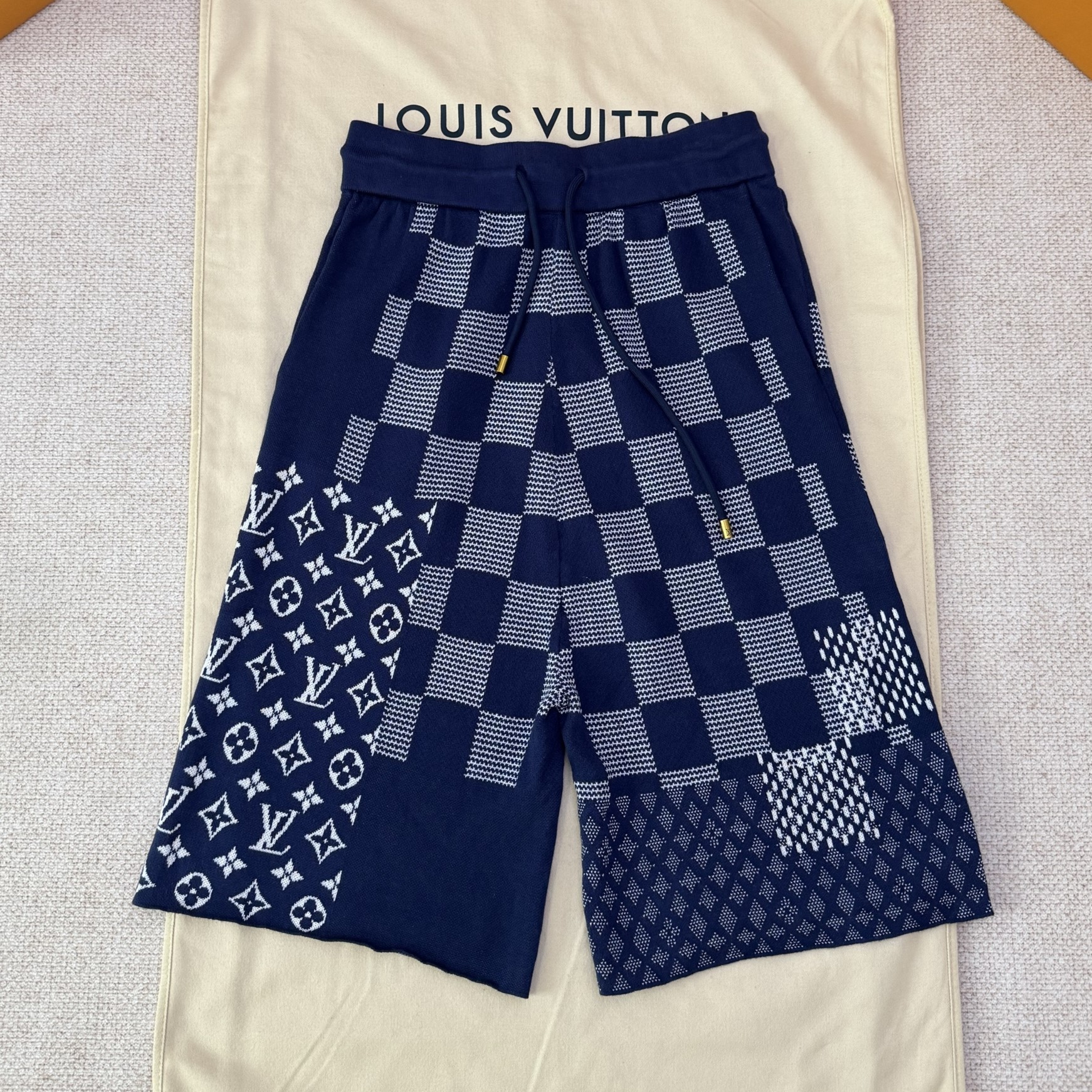 LOUIS VUITTON 루이비통 니트 반바지 1AIMC4 #21416112