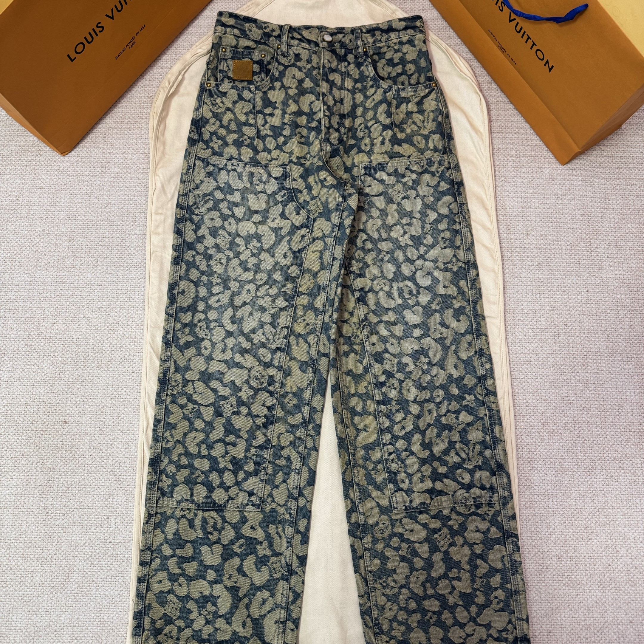 LOUIS VUITTON 루이비통  자카드 워크웨어 데님 팬츠 1AILS6 #166127