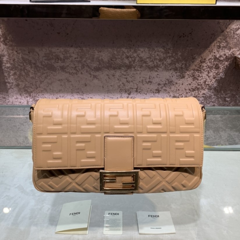 FENDI 펜디 BAGUETTE #1743621