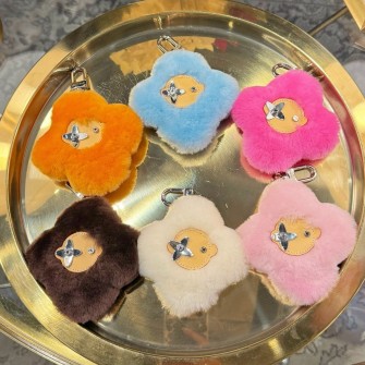 LOUIS VUITTON 루이비통 VIVIENNE SHEARLING 비비엔느 시어링 양털 백참(백꾸) M03455
