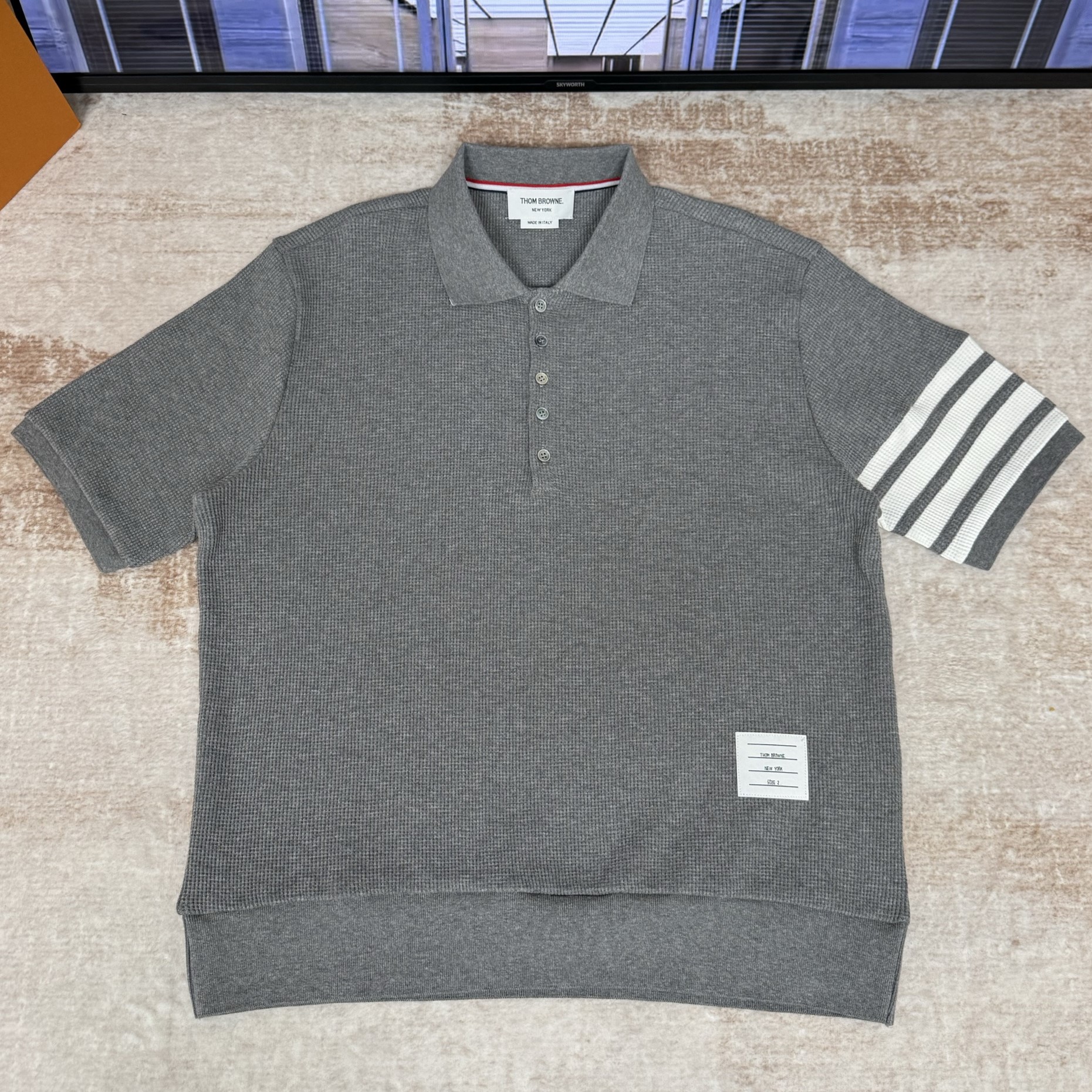 THOM BROWNE 톰브라운 울 숏슬리브 폴로 미디움 그레이 #1986325