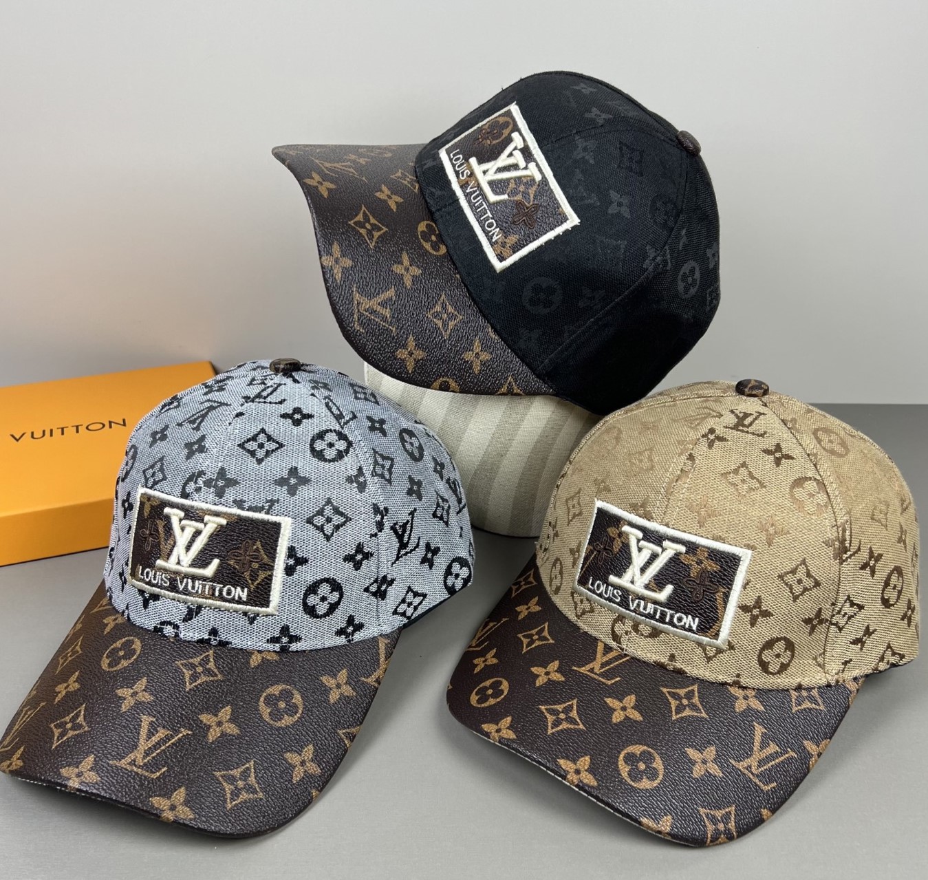 LOUIS VUITTON 루이비통 야구 캡 #22236325