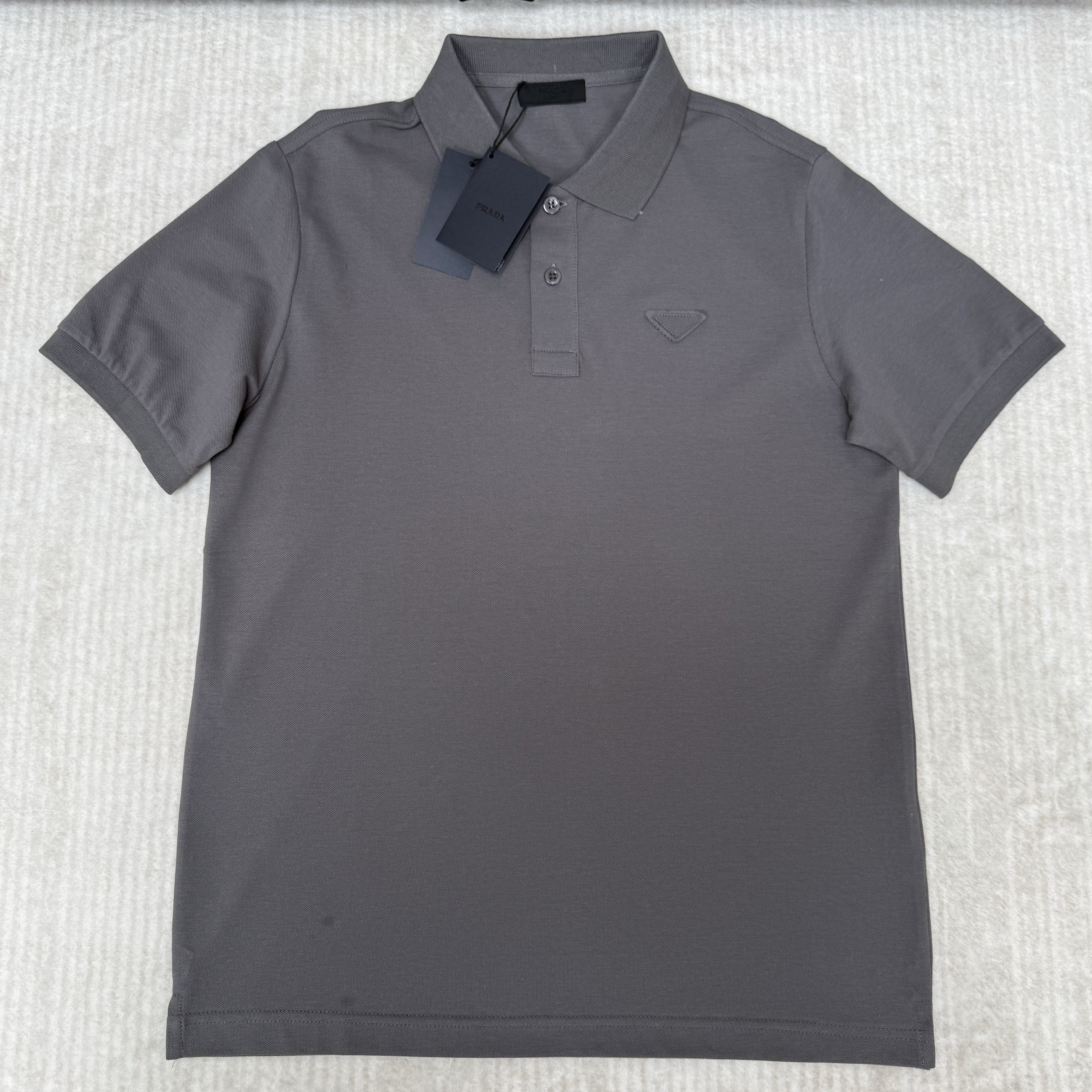 PRADA 프라다 코튼 피케 폴로 셔츠 (Cotton piqué polo shirt)