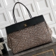 CHANEL 샤넬 라지 쇼핑백 (Large Shopping Bag) / 어반 에센셜 트위드 토트