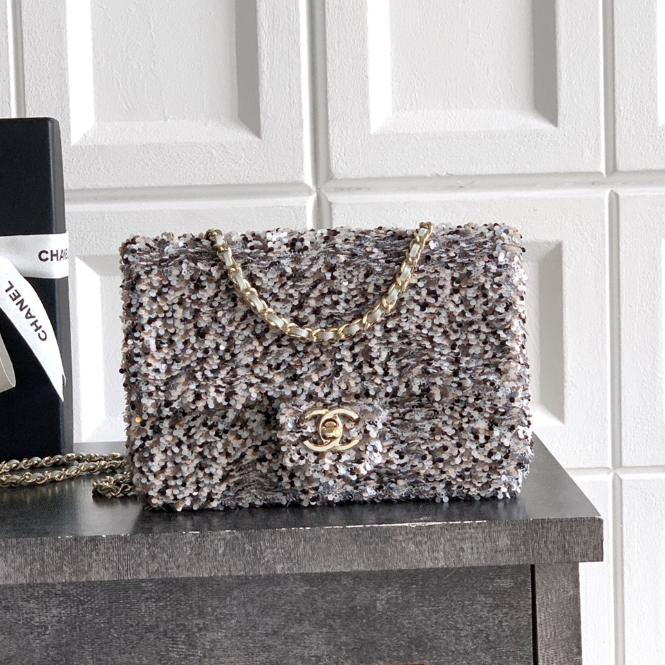 CHANEL 샤넬 26P 시퀸 스몰 플랩백 AS5957