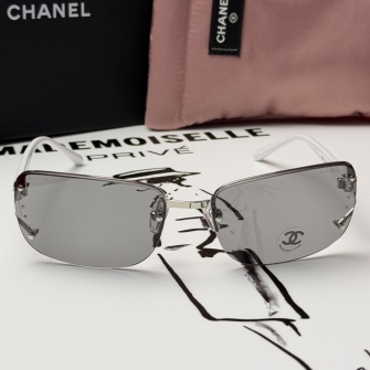 CHANEL 샤넬 렉탱글 무테 선글라스 (Rectangle Rimless Sunglasses)