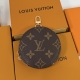 LOUIS VUITTON 루이비통 라운드 코인 퍼스 모노그램 / 백 참 키홀더 M61926