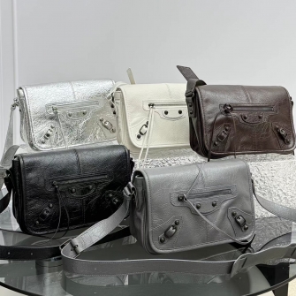 BALENCIAGA 발렌시아가 Lecity르시티 숄더백 (5칼러) 823058