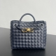 BOTTEGA VENETA 보테가베네타 안디아모백 스몰 (24칼러) 743568
