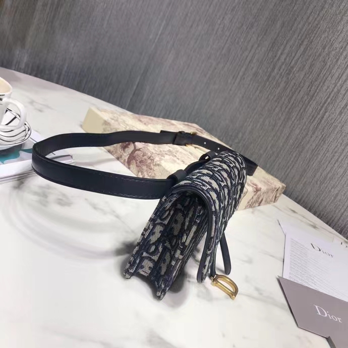DIOR 디올