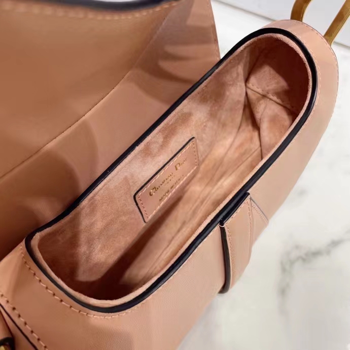 DIOR 디올