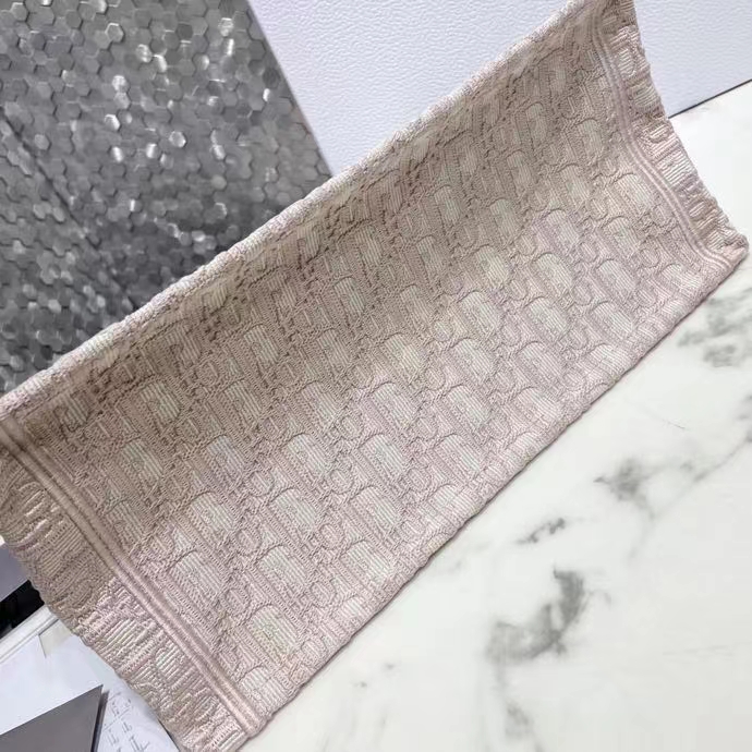 DIOR 디올