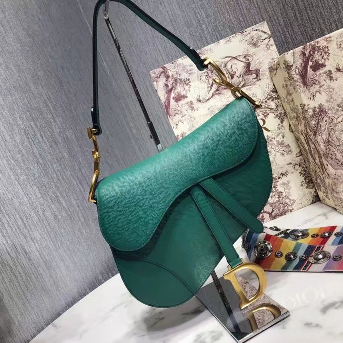 DIOR 디올