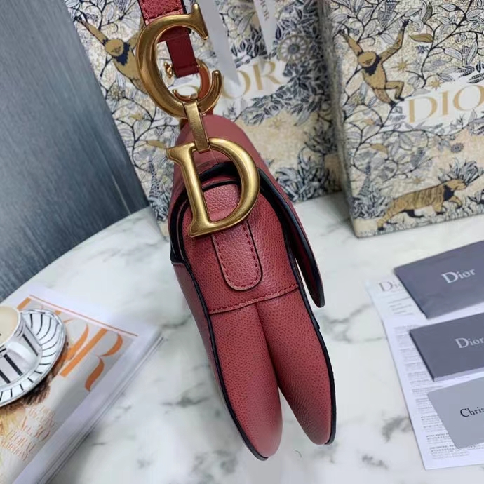 DIOR 디올