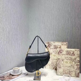 DIOR 디올