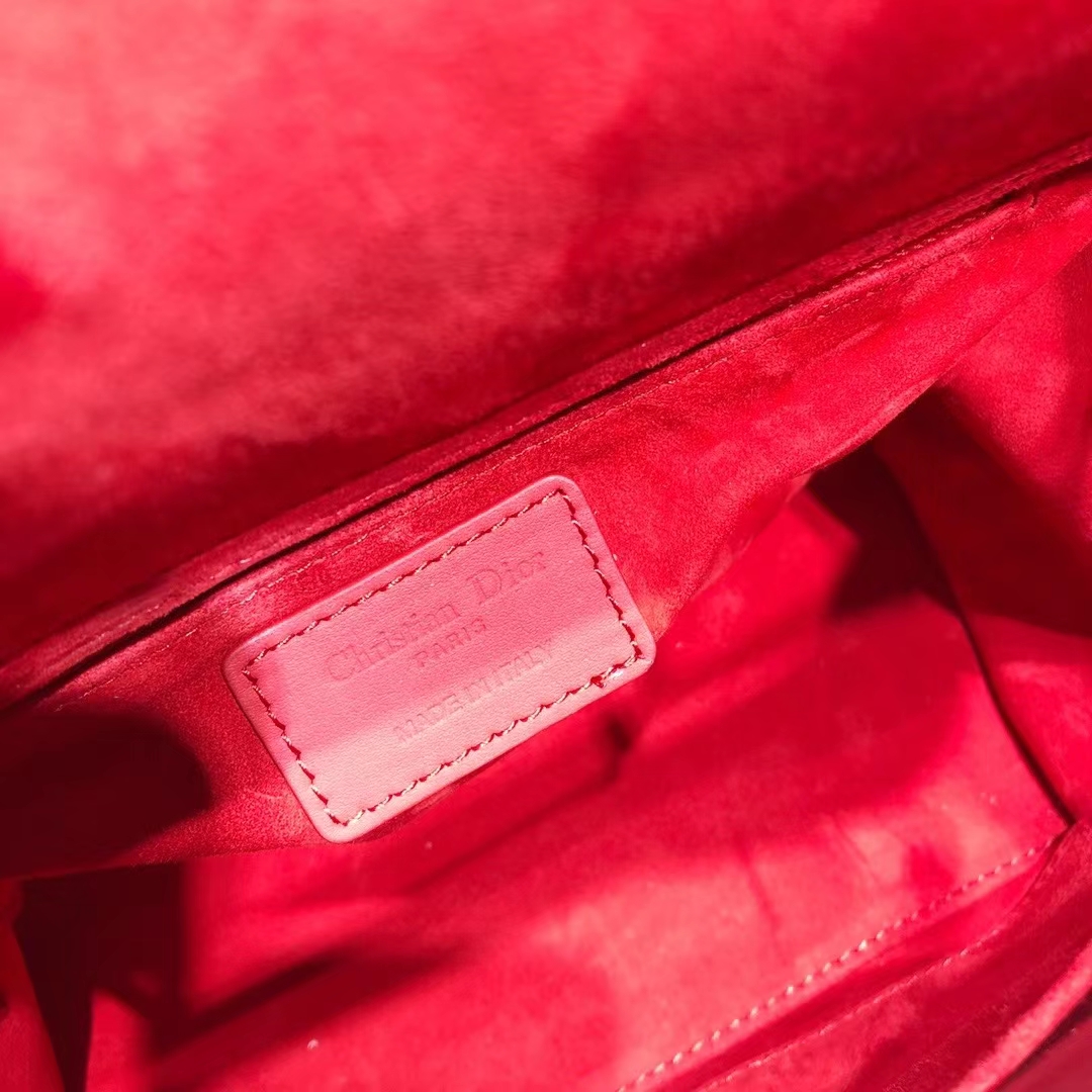 DIOR 디올
