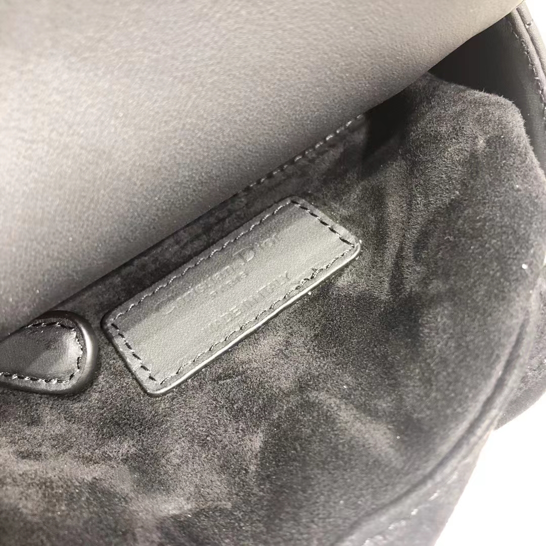 DIOR 디올