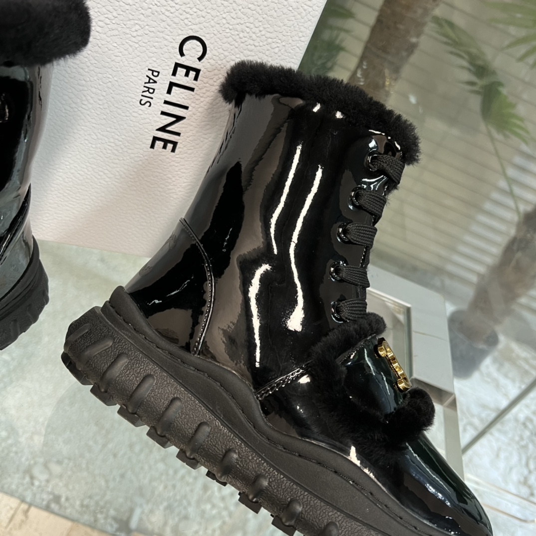 CELINE