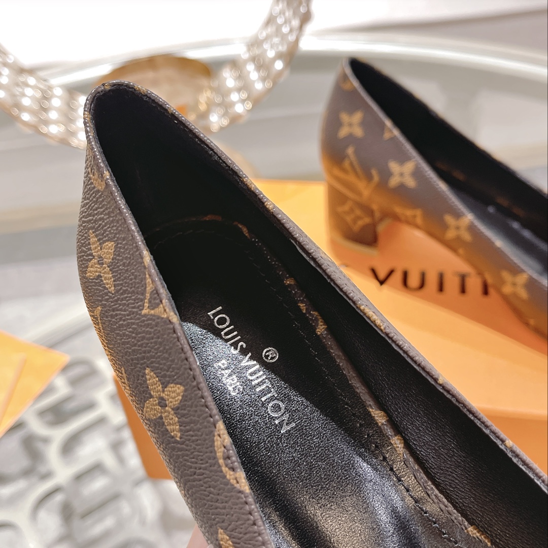 루이비통 [LOUIS VUITTON]