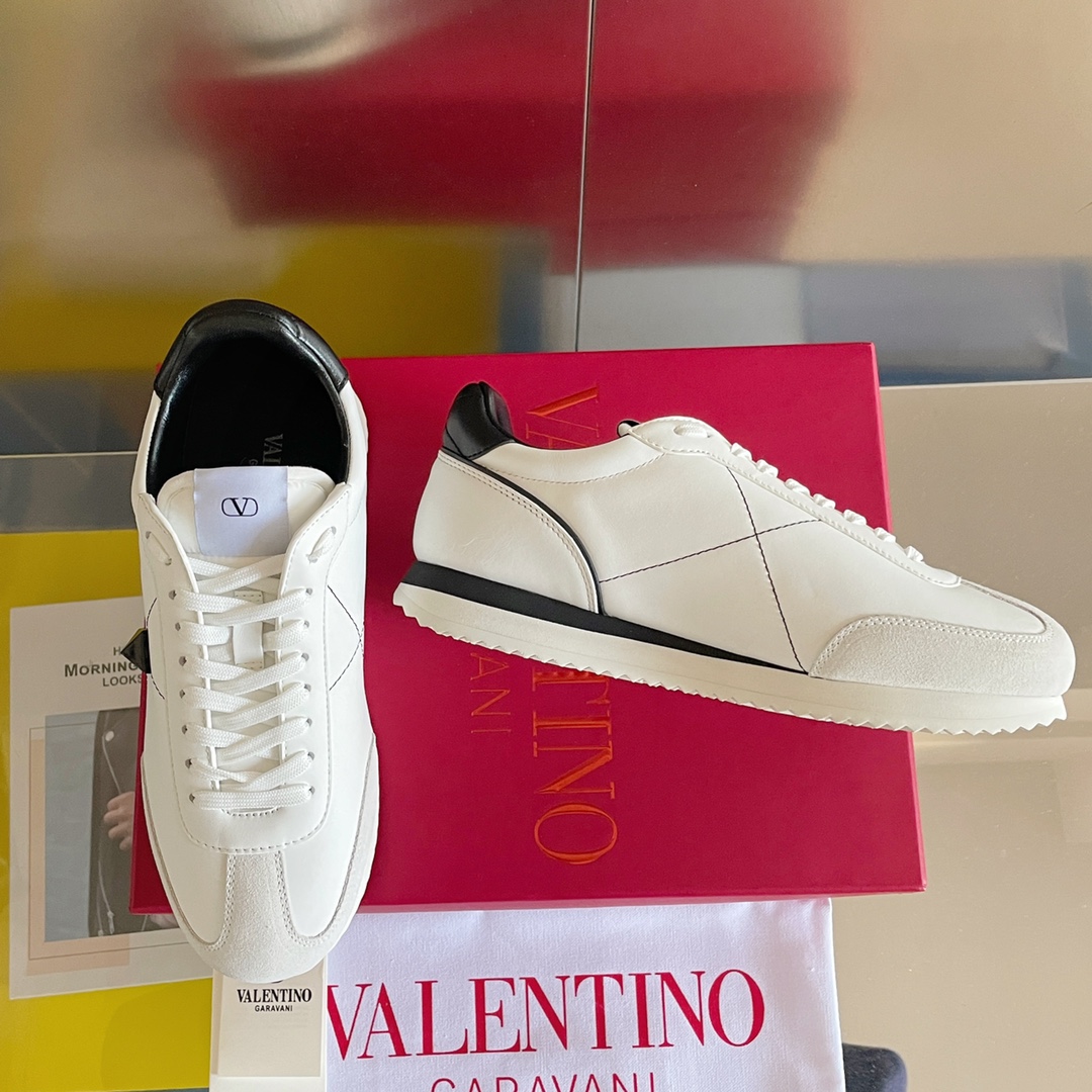 발렌티노 [VALENTINO]
