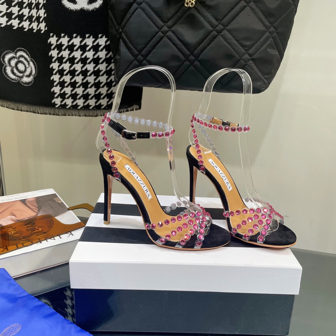 AQUAZZURA