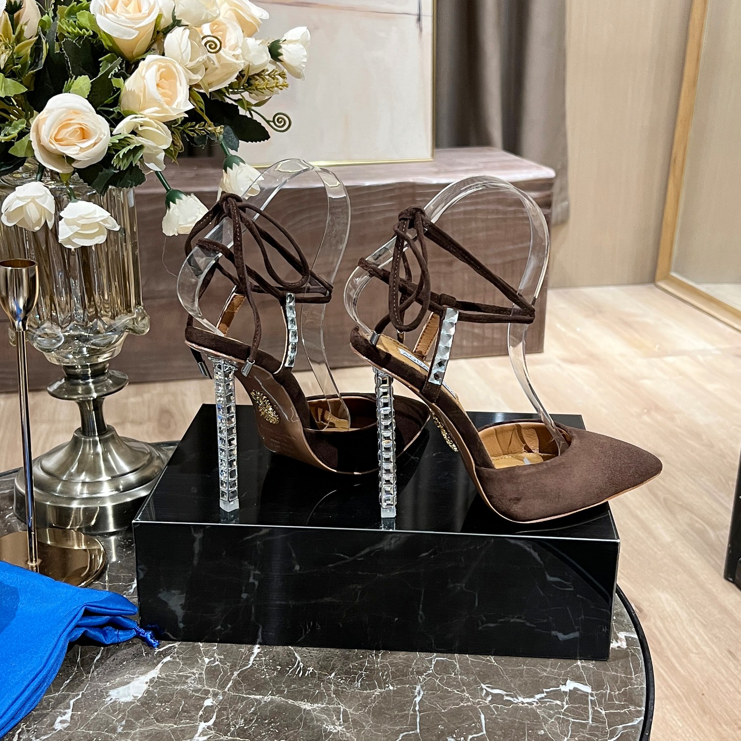AQUAZZURA