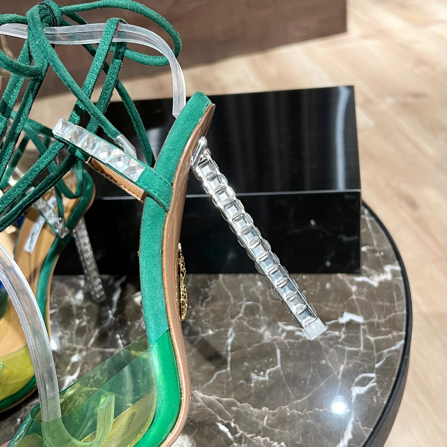 AQUAZZURA