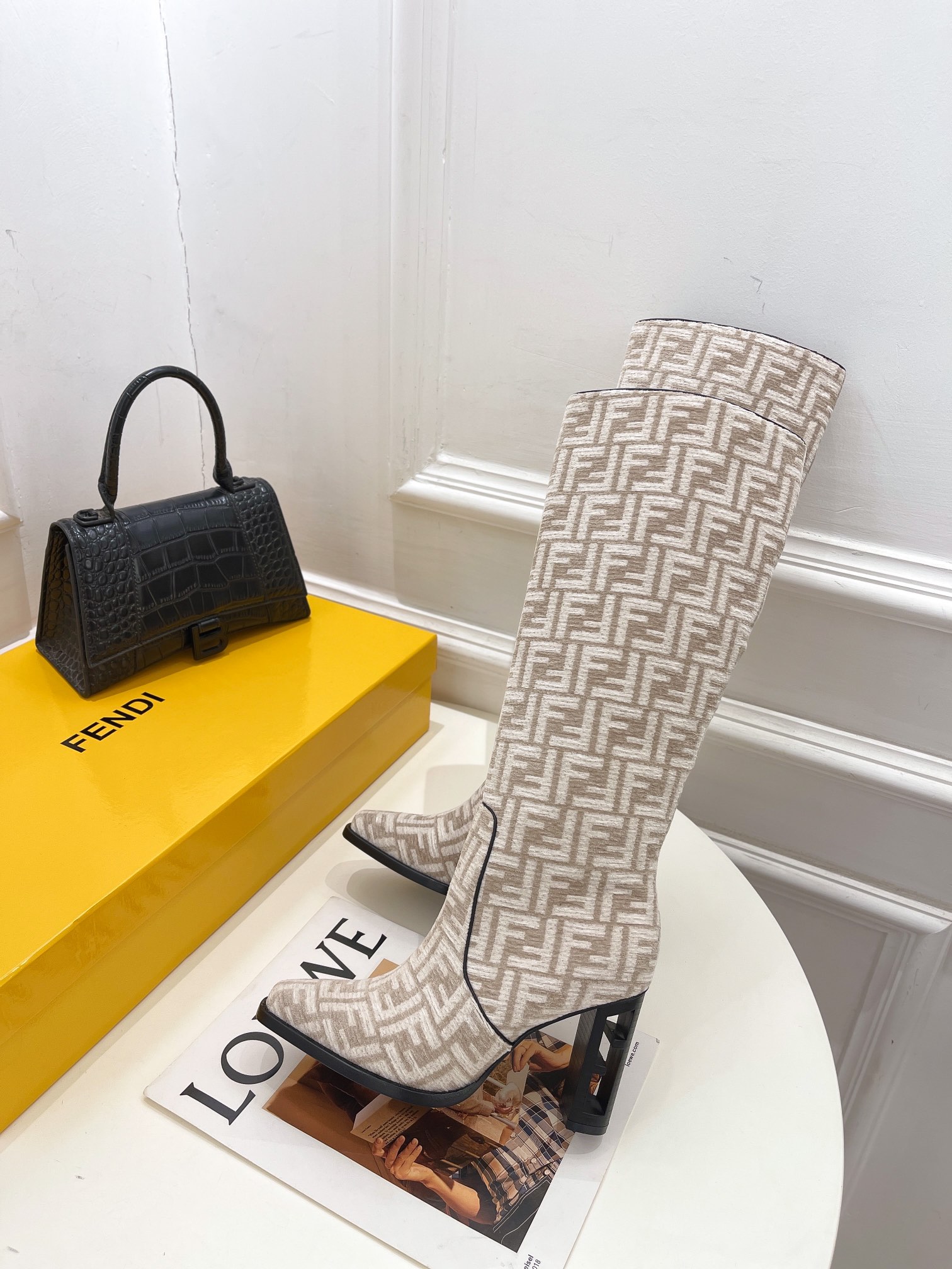 FENDI 펜디 230110443